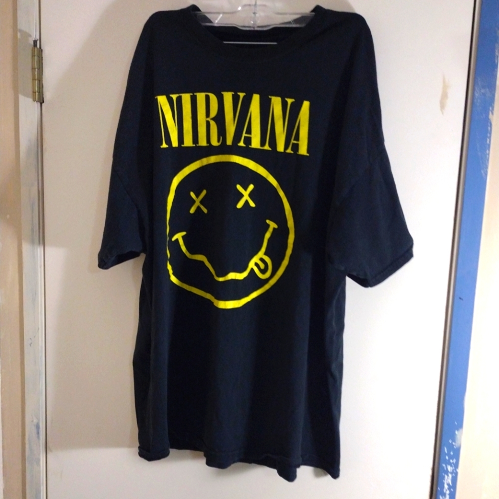 Nirvana smiley face concert T-shirt 2XL unisex